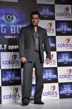 Salman Khan at the Launch of Bigg Boss 6 in Mumbai on 16th Sept 2012 (84).JPG